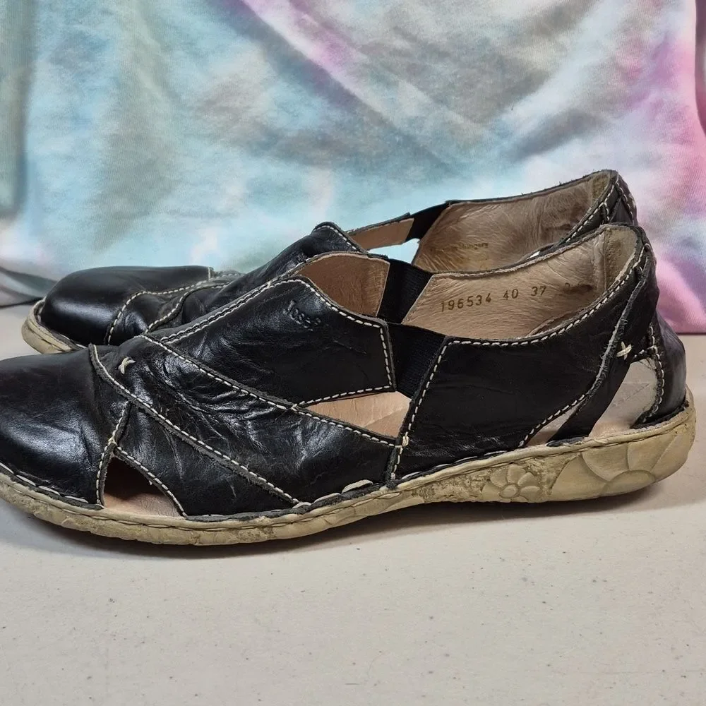 Josef Seibel Size 40 Black Leather Pull On Flat